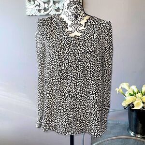 Ann Taylor ruffled Blouse